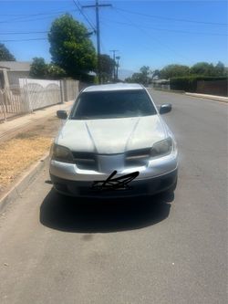 03 Mitsubishi Outlander