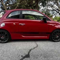 2015 Fiat 500 Abarth