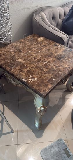 Marble tables with Victorian design