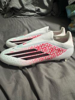 Lamine Yamal Heartbreaker Cleats Size 8
