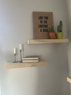 Floating shelves (thick pine)