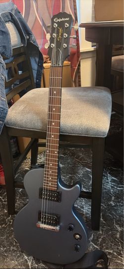 Electric guitar  OFFERS!!