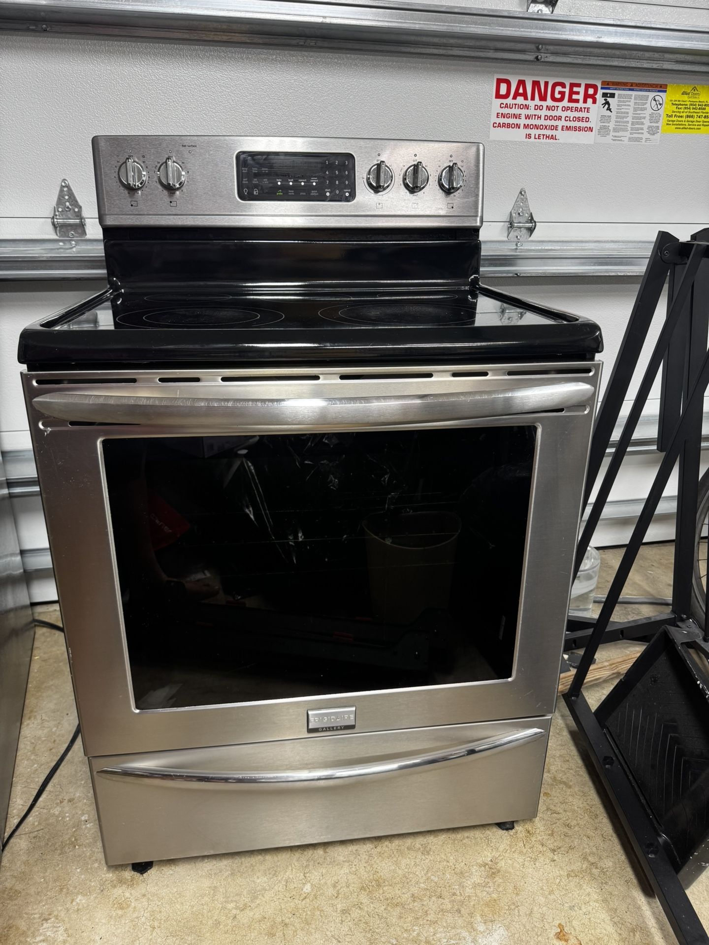 Frigidaire Gallery Range