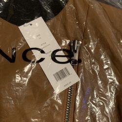 Brown leather Jacket (Vince XS )