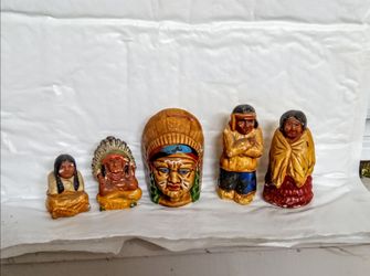 NATIVE/INDIGENOUS AMERICAN SALT & PEPPER SHAKERS