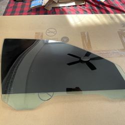 E39 Front Passenger Side Window