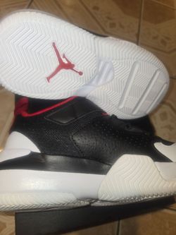 Jordan nuevos size 3y de niños