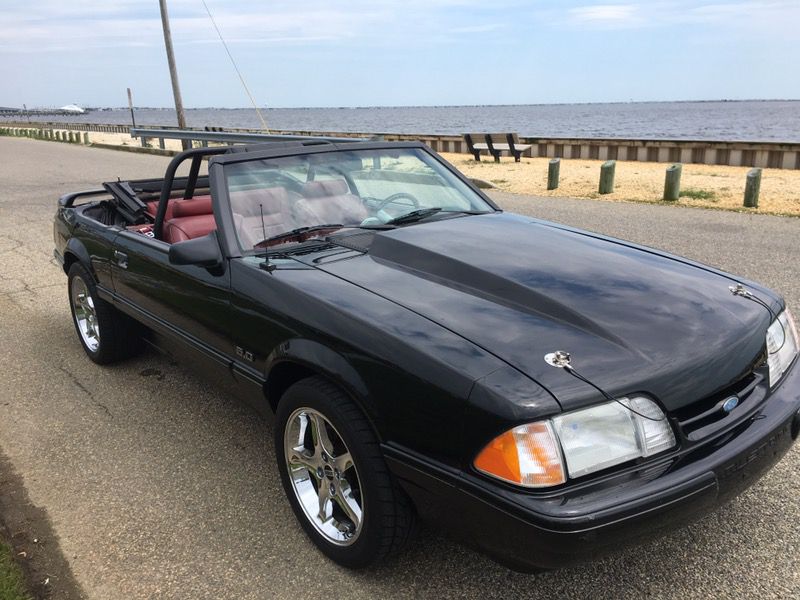 1987 Ford Mustang convertible notchback