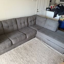 Sectional Sofa 