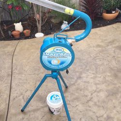 Pitching machine Big Jugs Small Ball Automatic