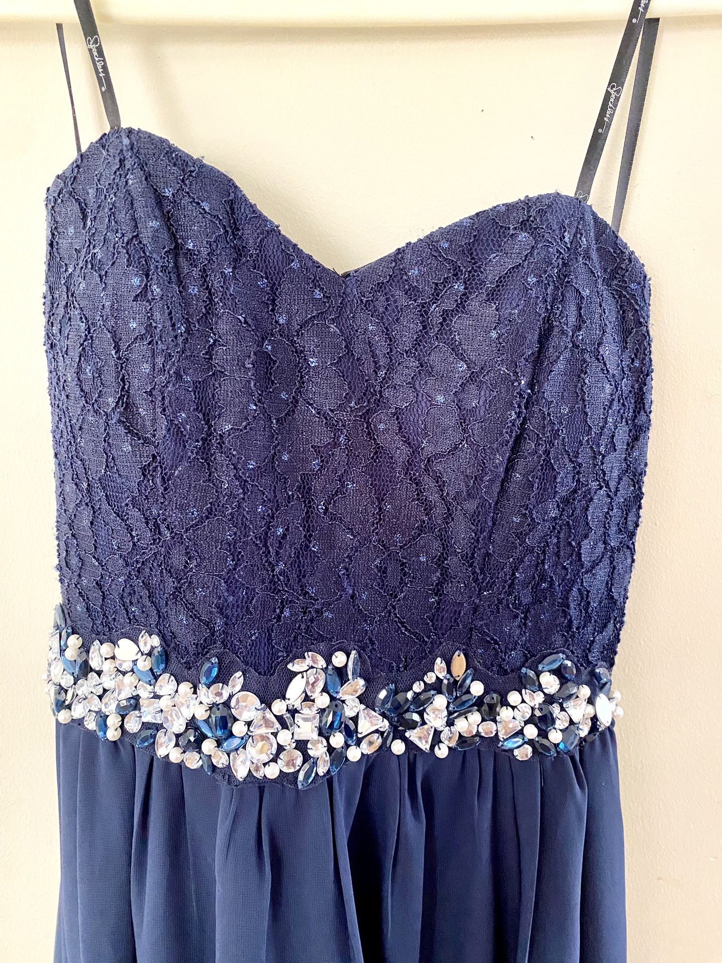 Navy Strapless formal, prom party  dress. Size 3, Small