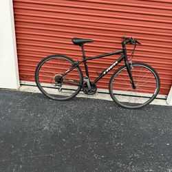 Trek, Fx Two Medium Frame 700 Wheels 24 Speed