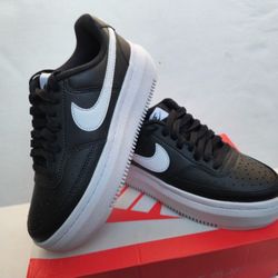 Nike Court Vision Alta. Women 