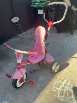 Radio Flyer, 3-in-1 Stroll 'N Trike, 3 Stages Grows with Child, Pink Tricycle