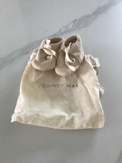 Quincy Mae Infant Booties Natural 3-6 M