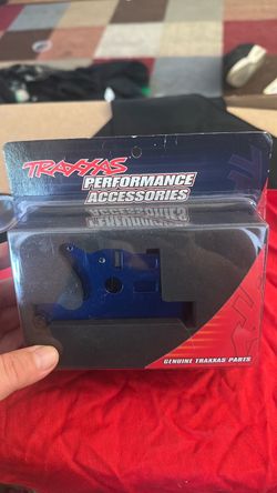 Traxxas 7460R Blue Aluminum Low-CG Motor Mount