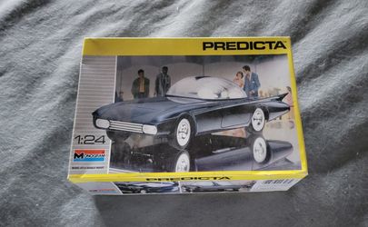 Collectible Car Model Custom Car "Predicta" 1/24 Scale