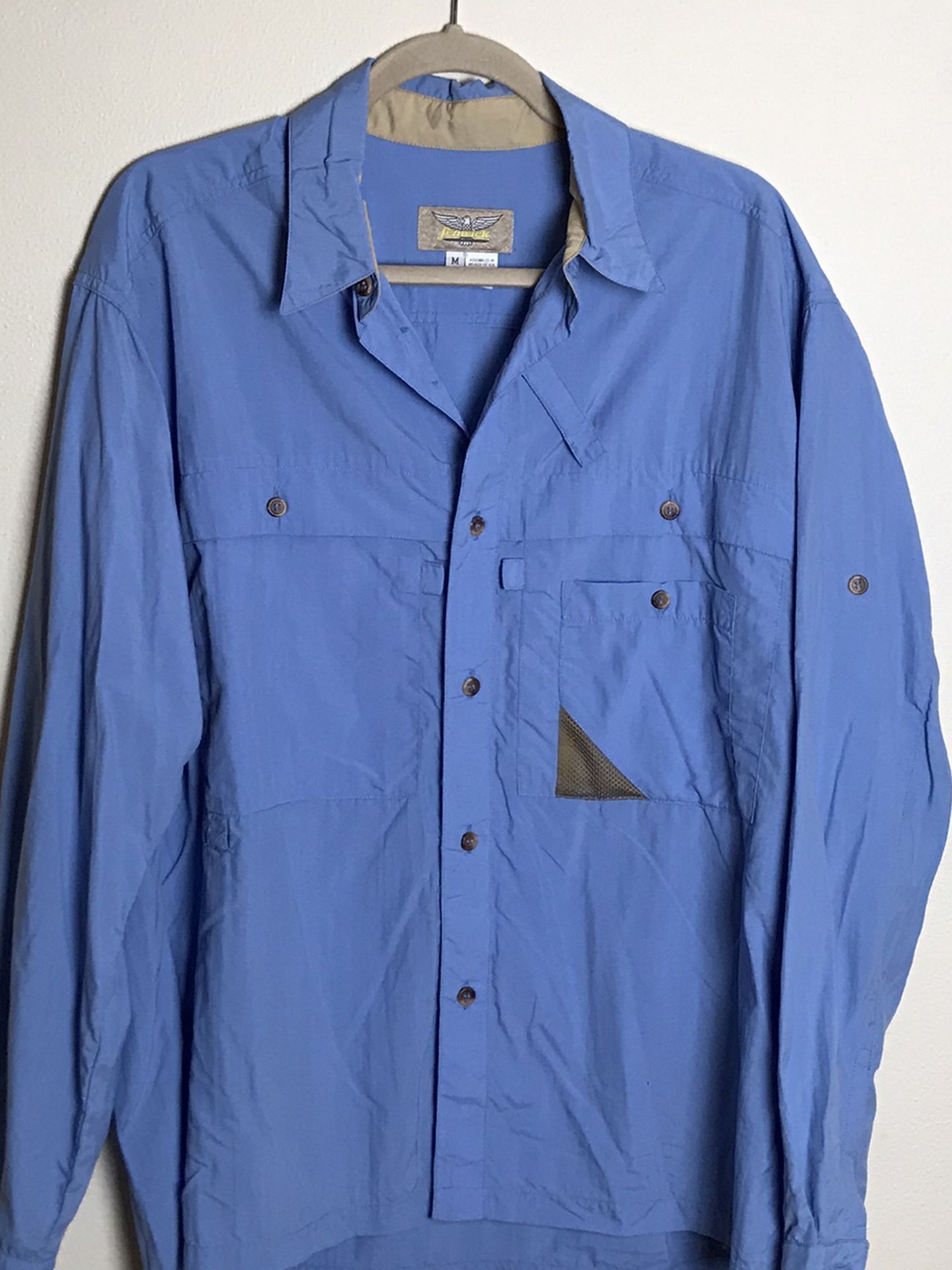 fenwick Mens vented PFG fishing Button up shirt Size M Gently used