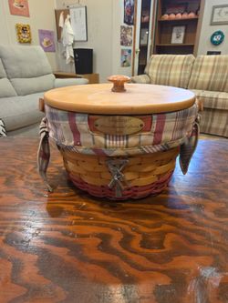 2002 Longaberger Woven Memories Basket