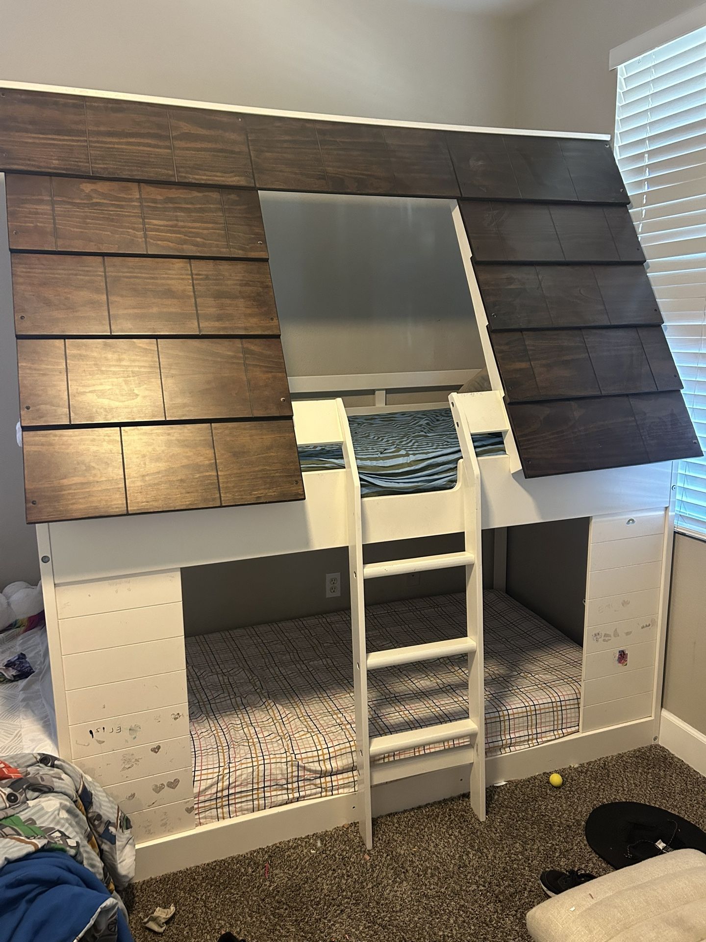 House bunk Bed
