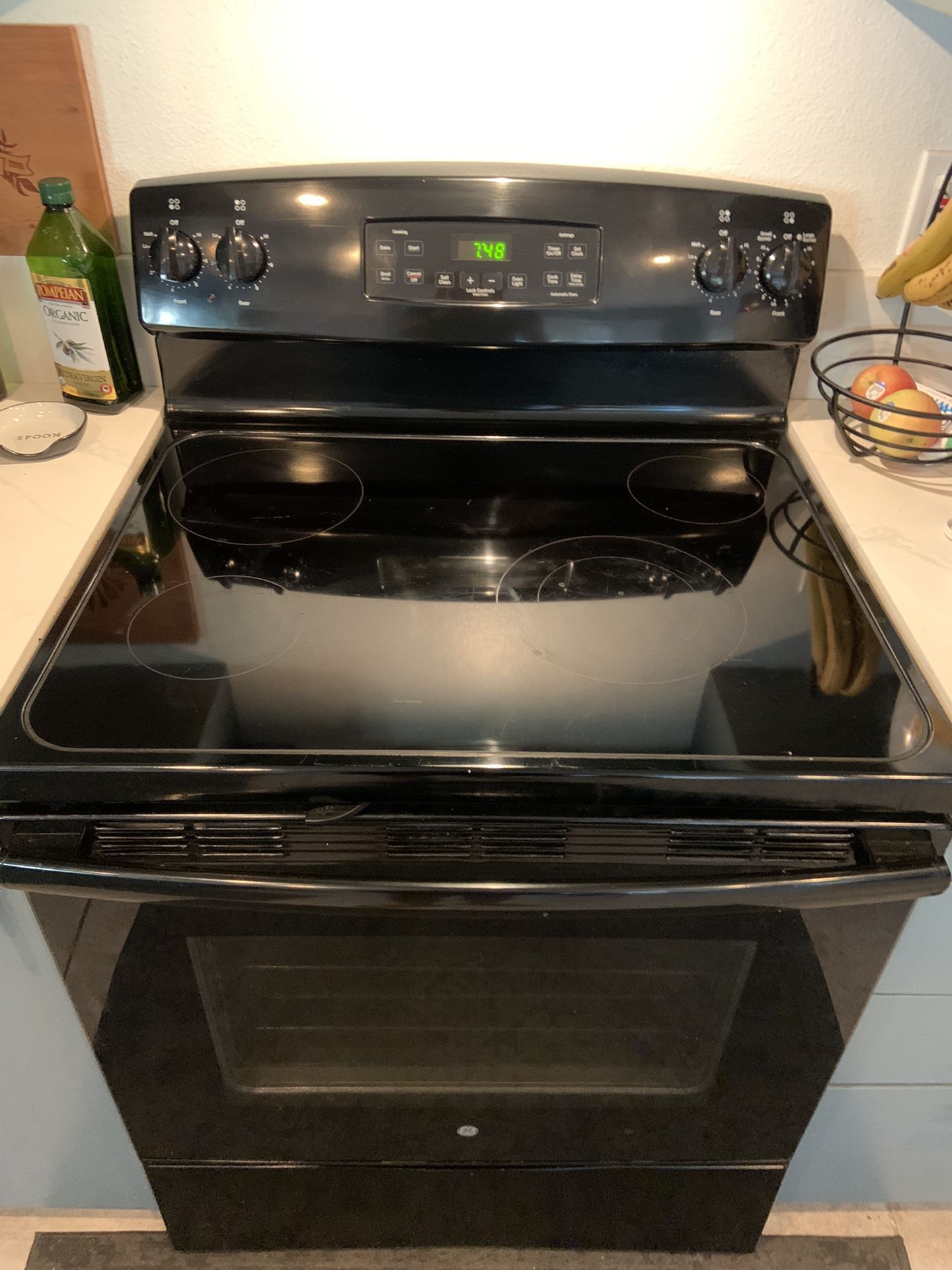 Oven, Microwave, and Dishwasher (GE & Whirlpool)