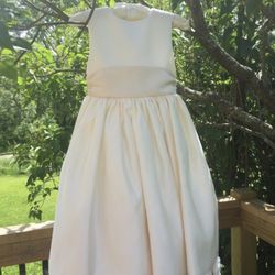 Ivory Flower Girl Dress 3t  New