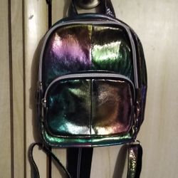 Very Pretty 🆕 Mini Backpack Purse In  Mermaid Colors! 