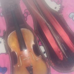 antique violin circa 1925