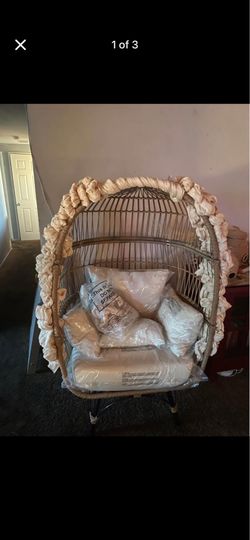 Egg chair