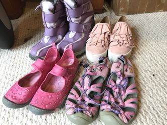 4 pair lot of size 4 shoes and boots