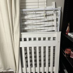 Baby Crib 