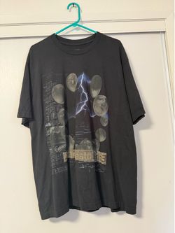 Travis Scott size xl