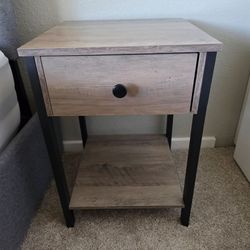 Set of 2 Modern Nightstand