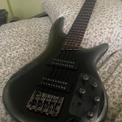 5 String Bass Guitar 