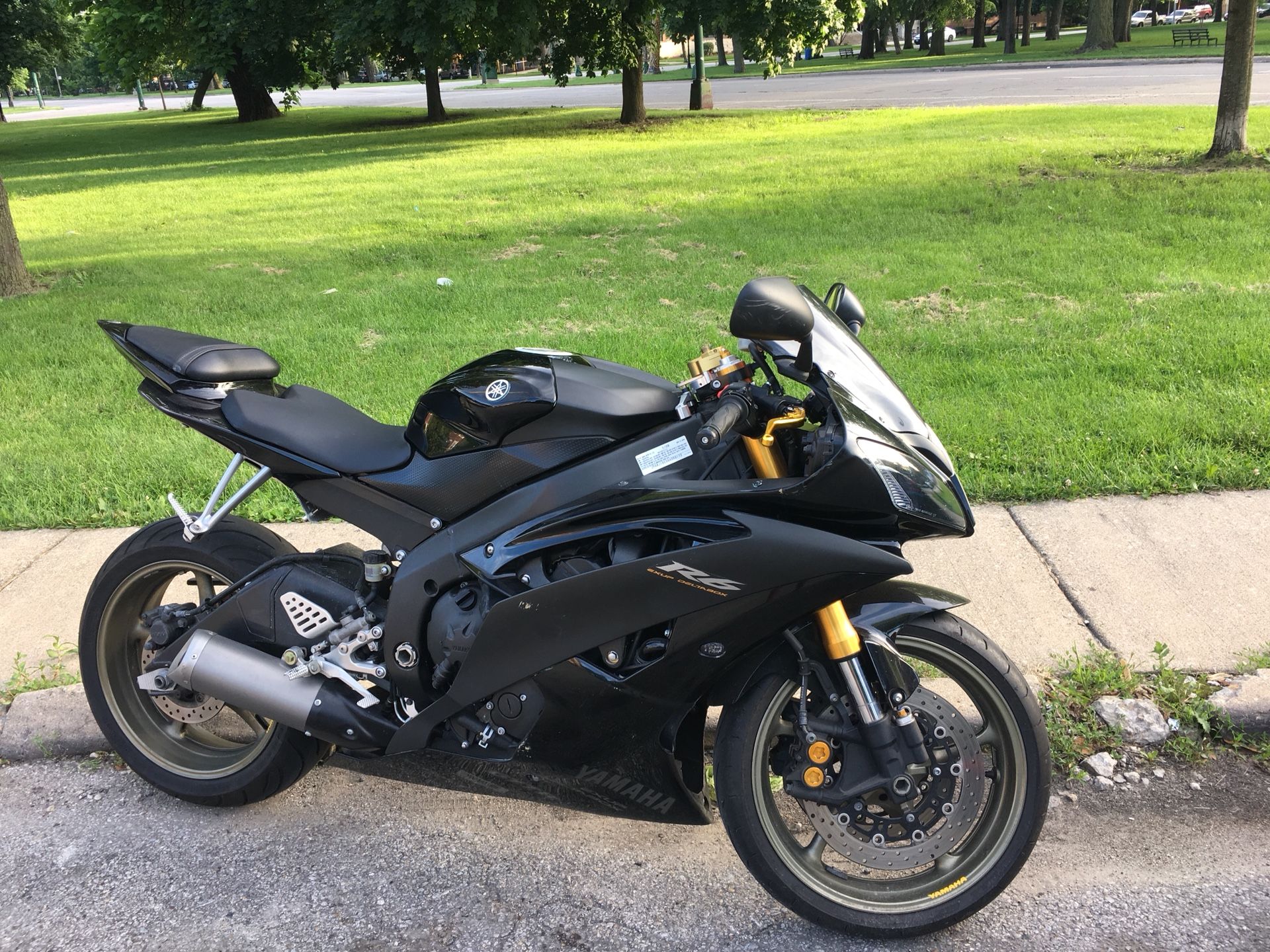 Yamaha r6 2008 Black raven