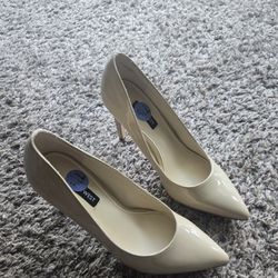 Nine West Shoe