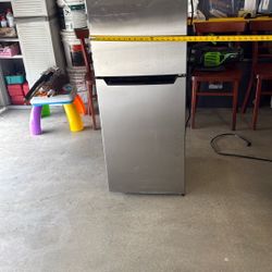 Fridge 
