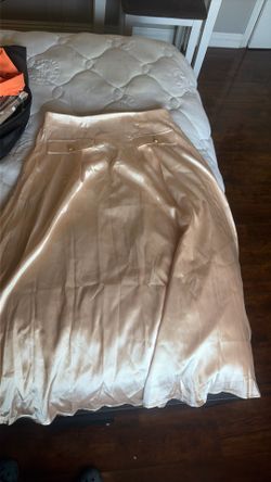 Women’s Biege Silk Skirt (L)