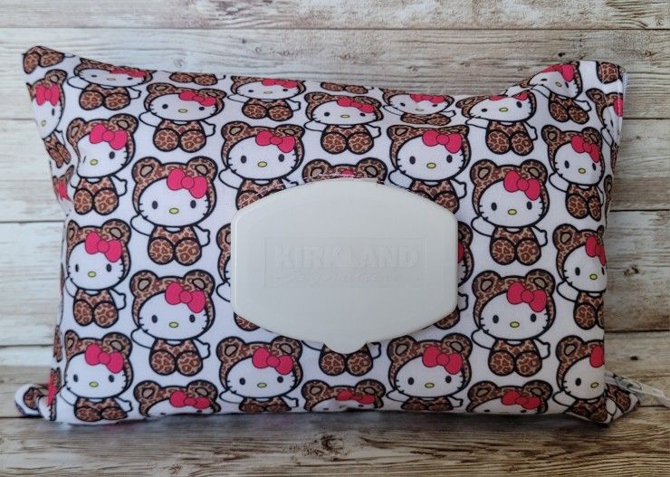 Hello Kitty Kirkland Wipes Cover