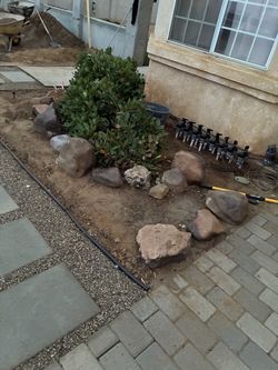 Large landscaping rocks