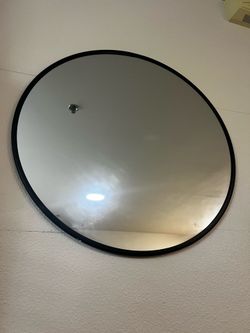 Circle Mirror