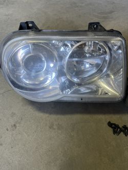 2007 Chrysler Headlights HID