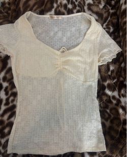 Cream Lace Short Sleeve Top