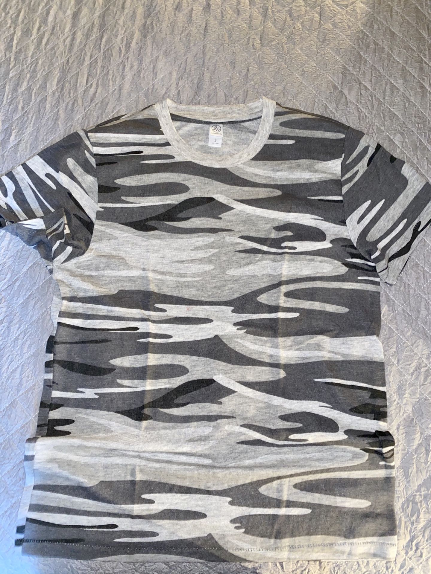 Alternative Apparel Camo t-shirt.