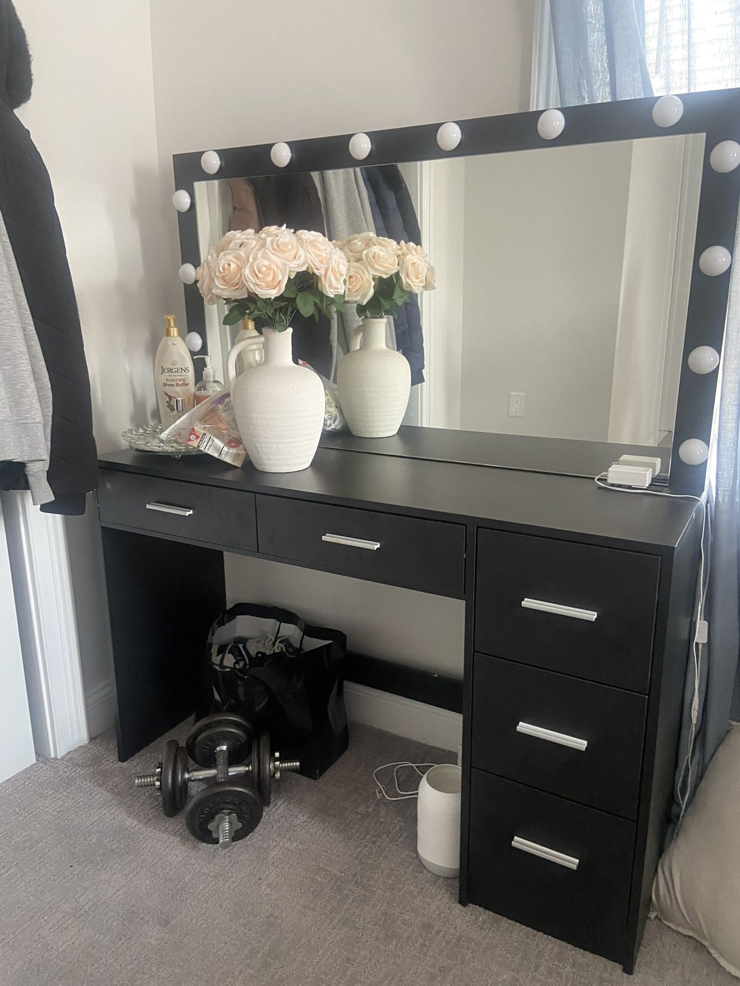 Black vanity