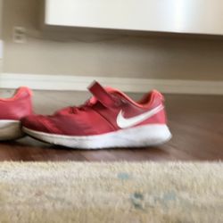 Boys Nike Shoes Red