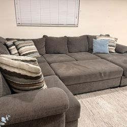 Sectional Couch With Storage