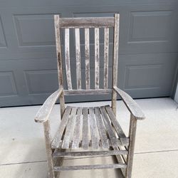 I Have Two Of These Chairs Stripped Ready To Be Repainted Or Sprayed By One Or Two $30 Each