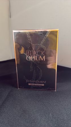 BLACK  OPIUM   YSL