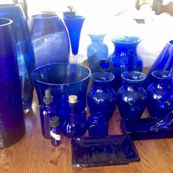 20 Pieces Cobalt Blue Glass Bottles Vases Container Soap Dish Candle Holder